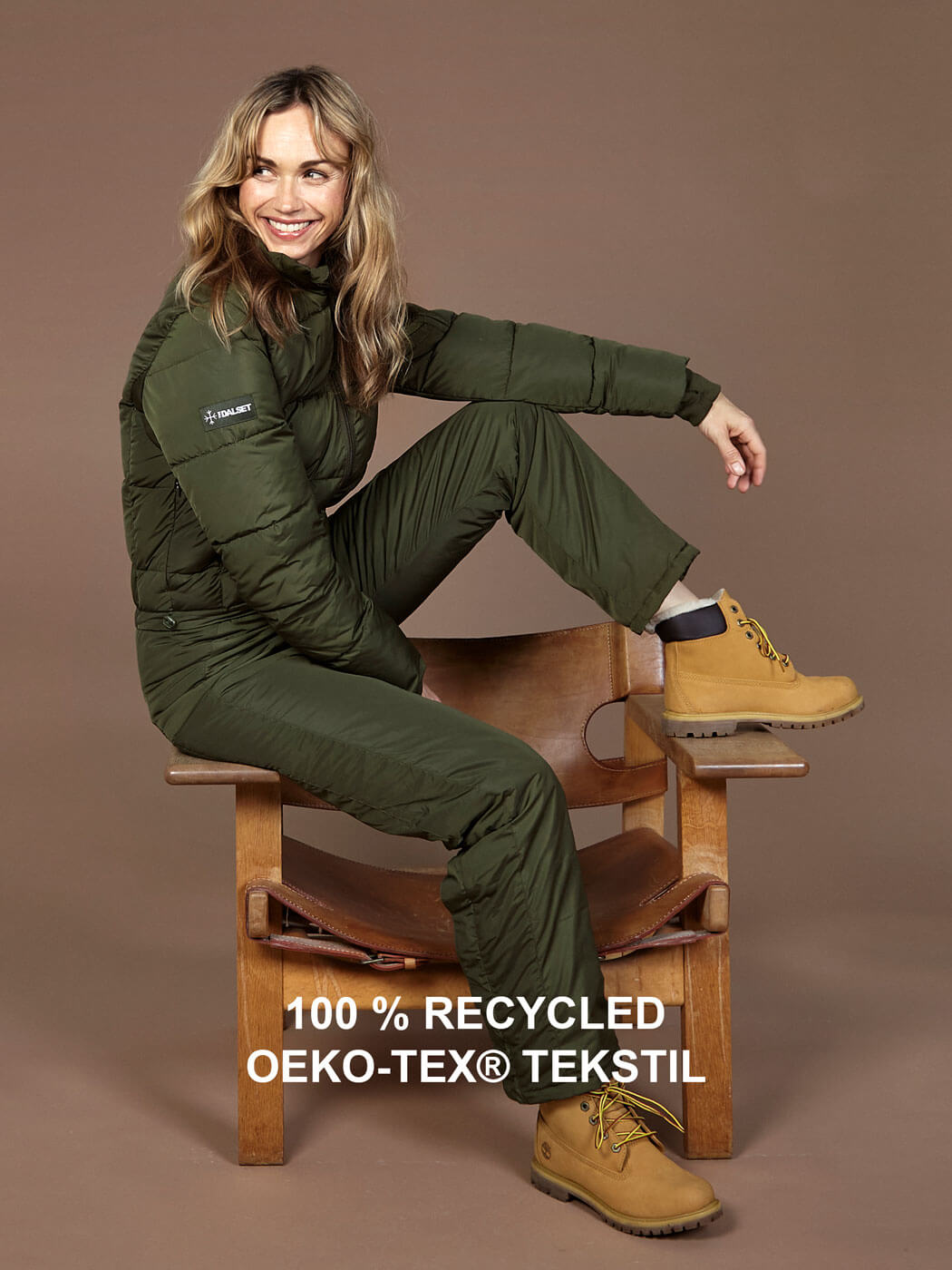 100%-recycled-oeko-tex®-tekstil-flyverdragter-damer-the-dalset