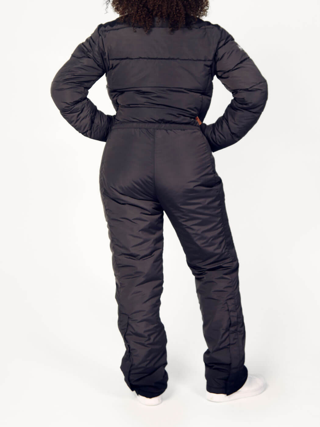 grey-ski-suit-for-ladies-the-dalset-danish-design