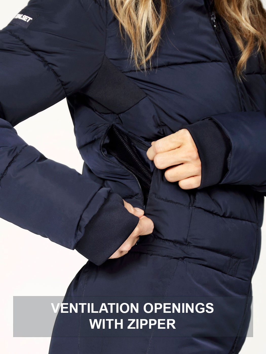 Onepiece-ventilation-openings-blue-The-Dalset